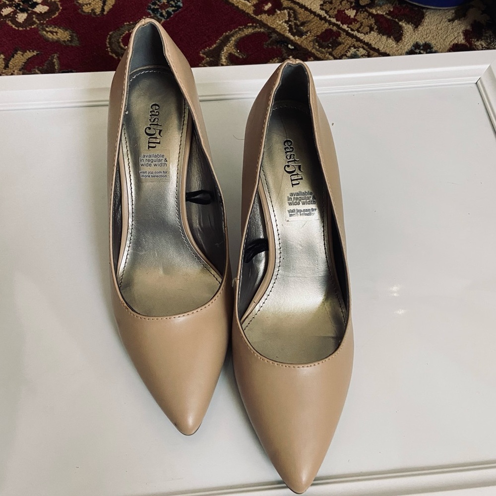 Formal shoes